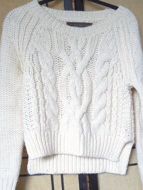 Roots 🐑 Off White Cable Knit Braided Cropped Sweater S